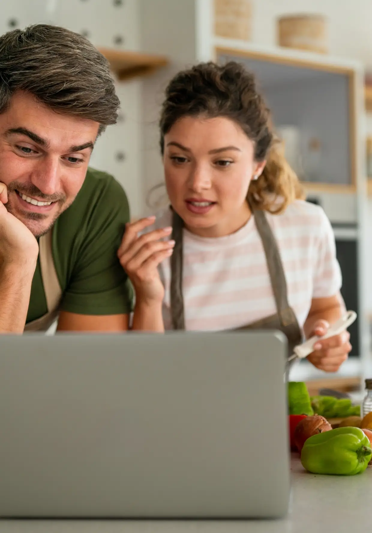 About Us - Clear, Trusted Communication